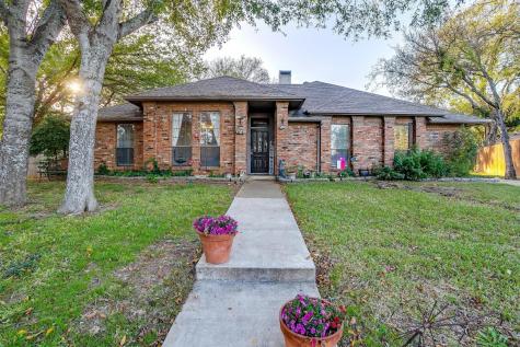3647 Willow Spring Court Grand Prairie TX 75052