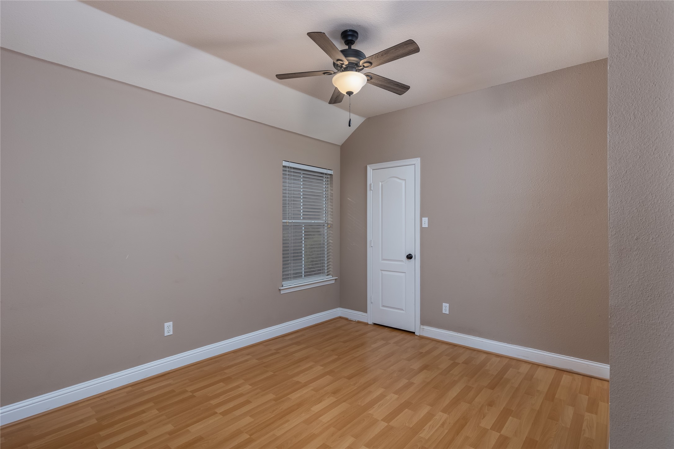 7613 Woodhaven Drive North Richland Hills TX 76182