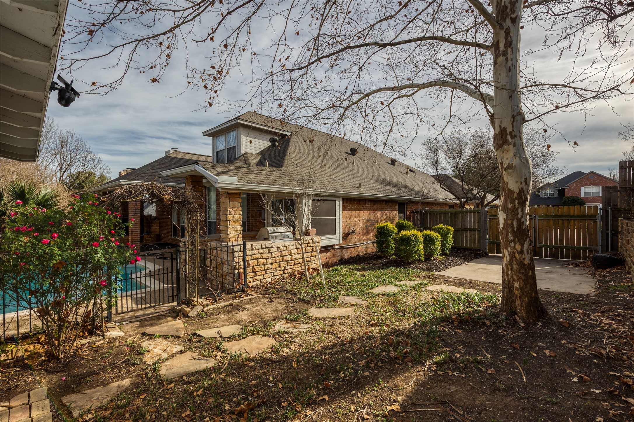7613 Woodhaven Drive North Richland Hills TX 76182