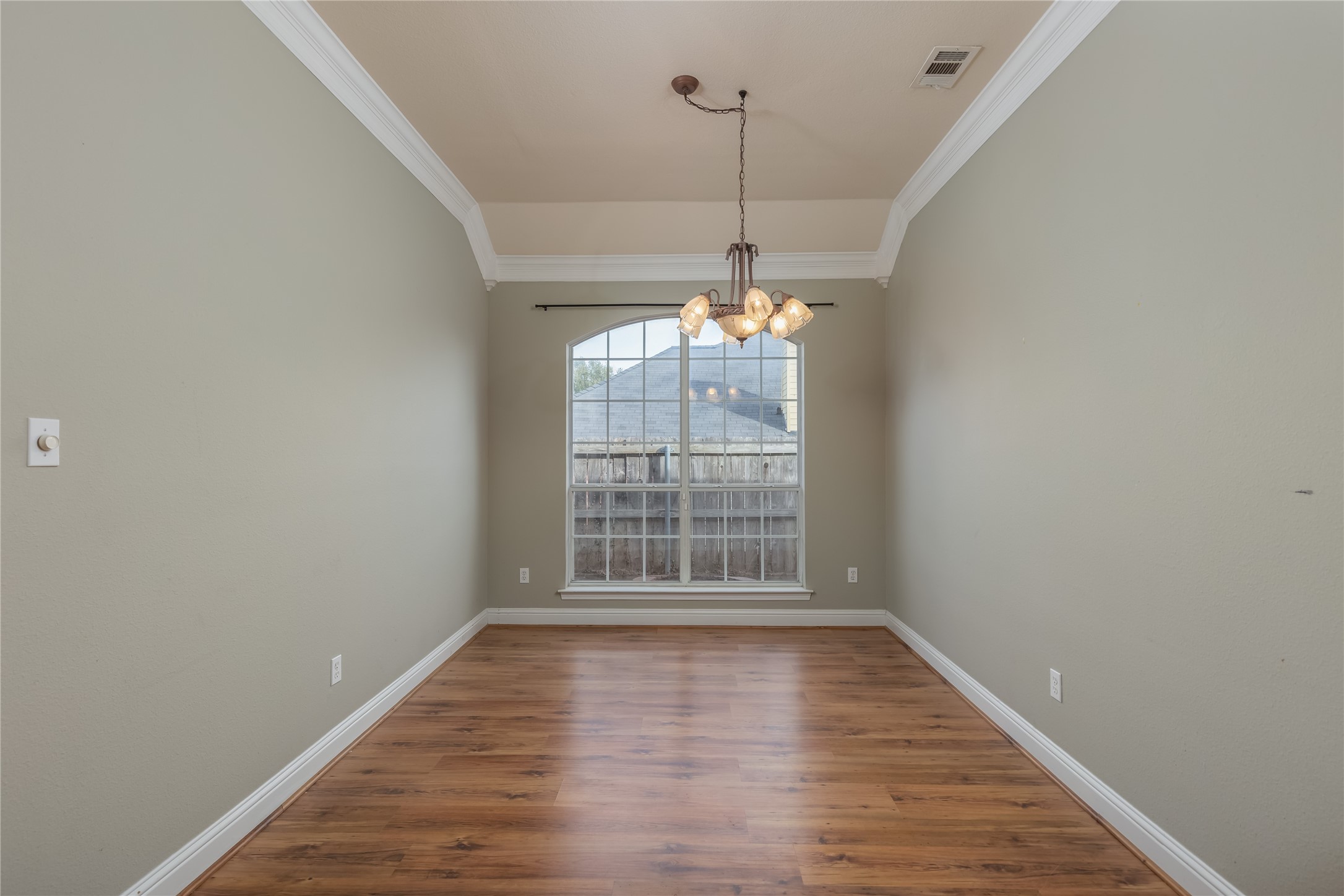 7613 Woodhaven Drive North Richland Hills TX 76182