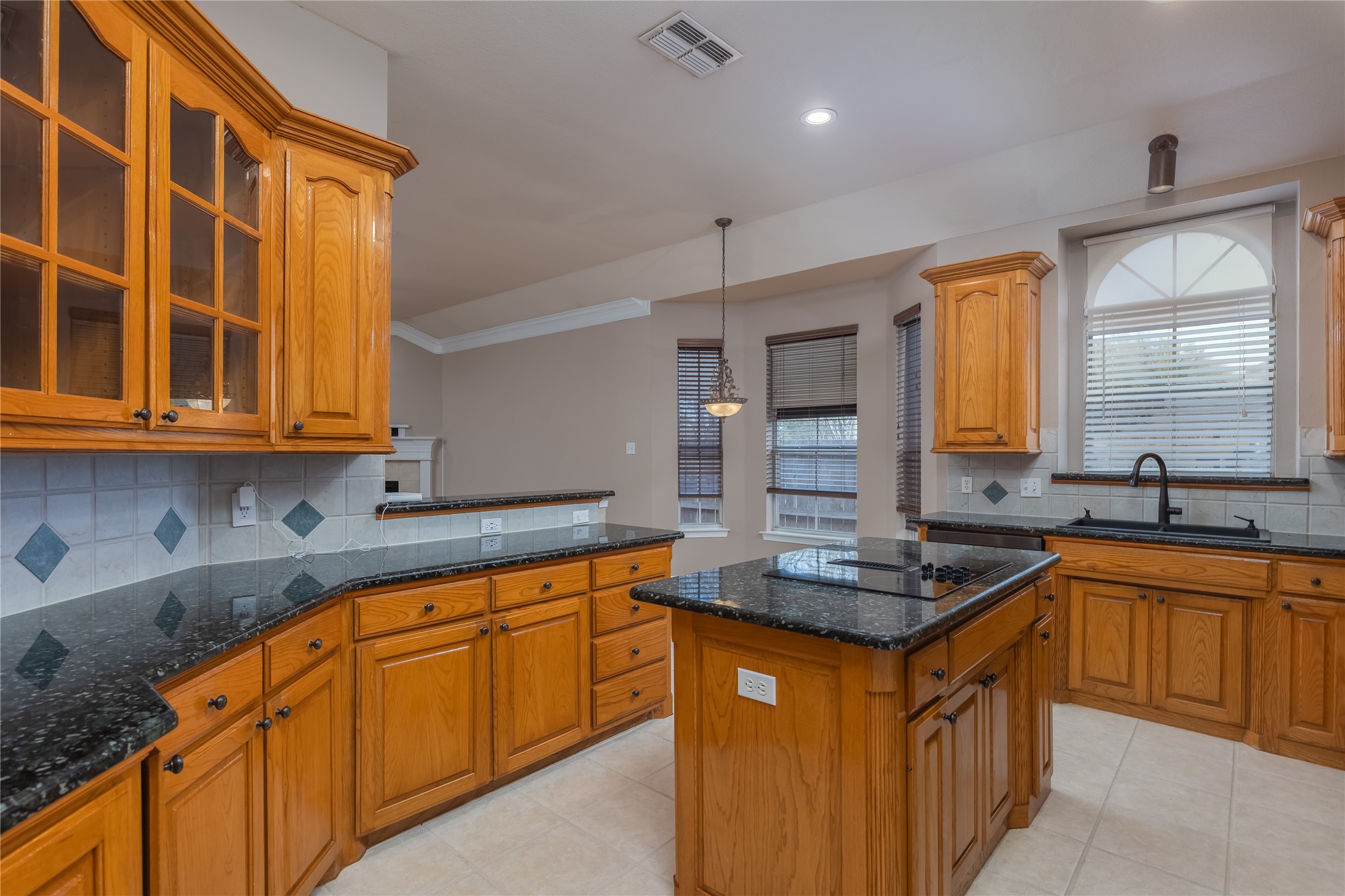 7613 Woodhaven Drive North Richland Hills TX 76182