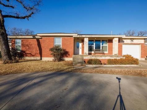 921 Brown Trail Bedford TX 76022