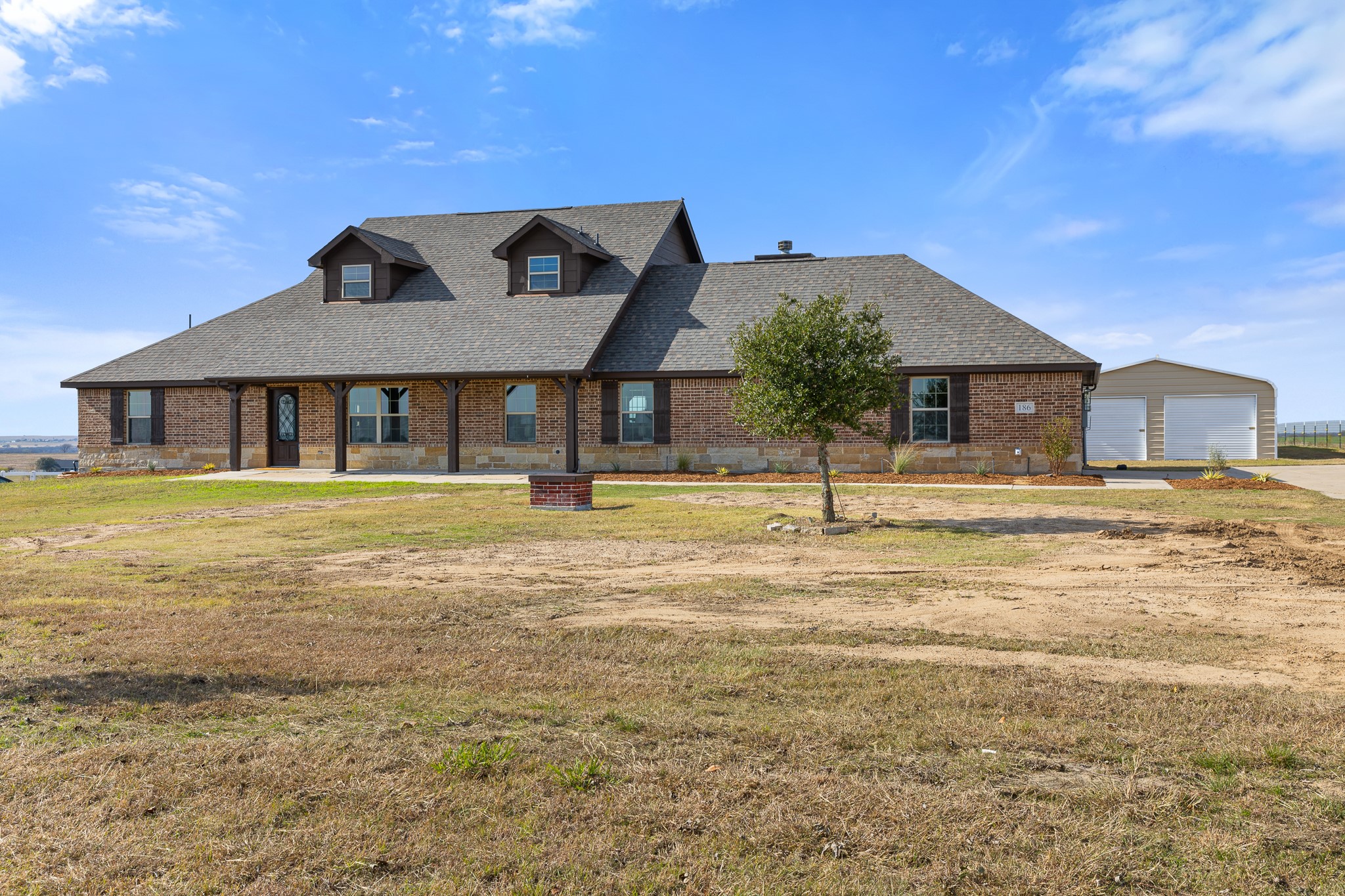 186 County Road 4430 Rhome TX 76078