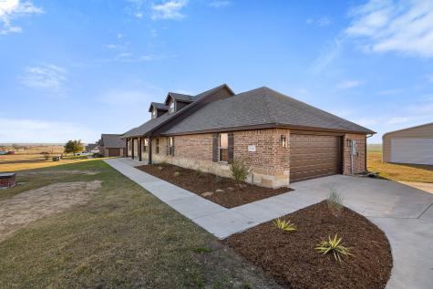 186 County Road 4430 Rhome TX 76078