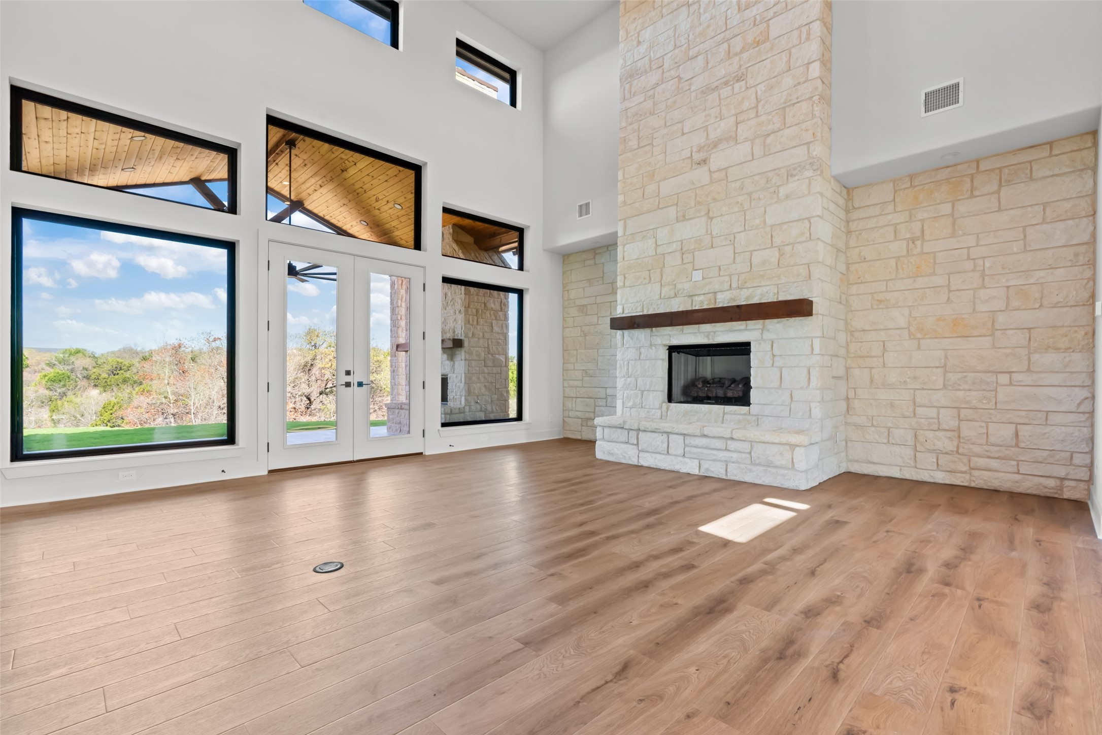 2104 Eagles Ridge Drive Weatherford TX 76087