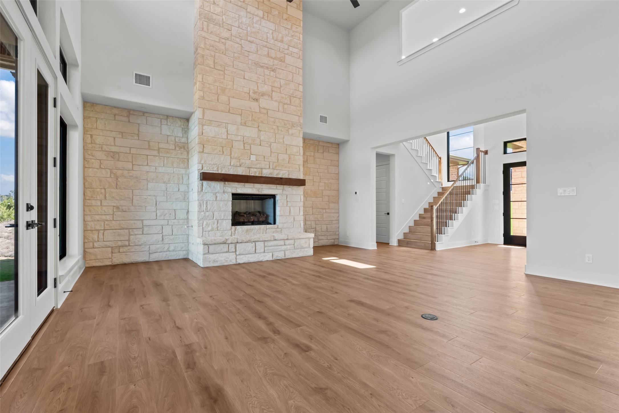 2104 Eagles Ridge Drive Weatherford TX 76087