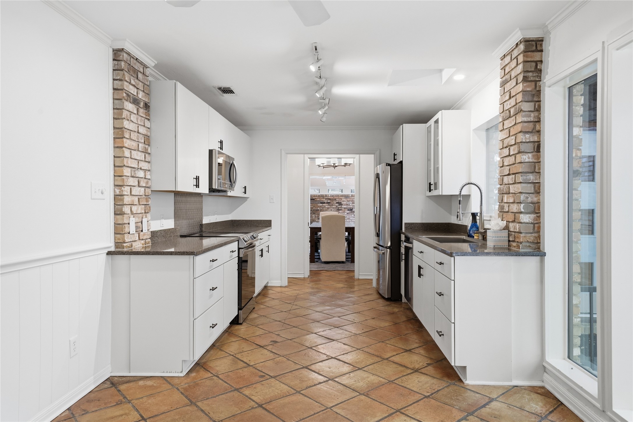 2145 Fountain Square Drive Fort Worth TX 76107