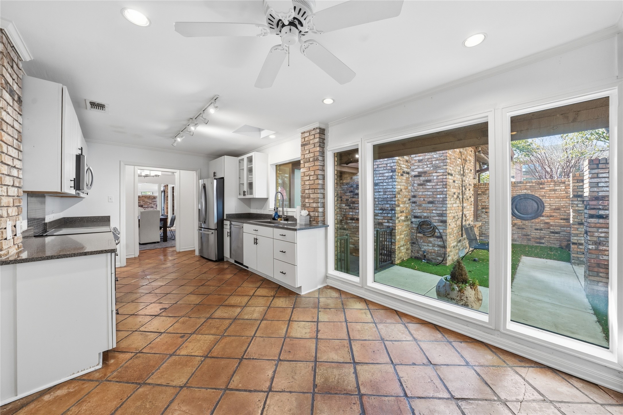 2145 Fountain Square Drive Fort Worth TX 76107