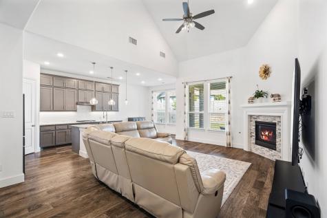 1600 Chickadee Drive Argyle TX 76226