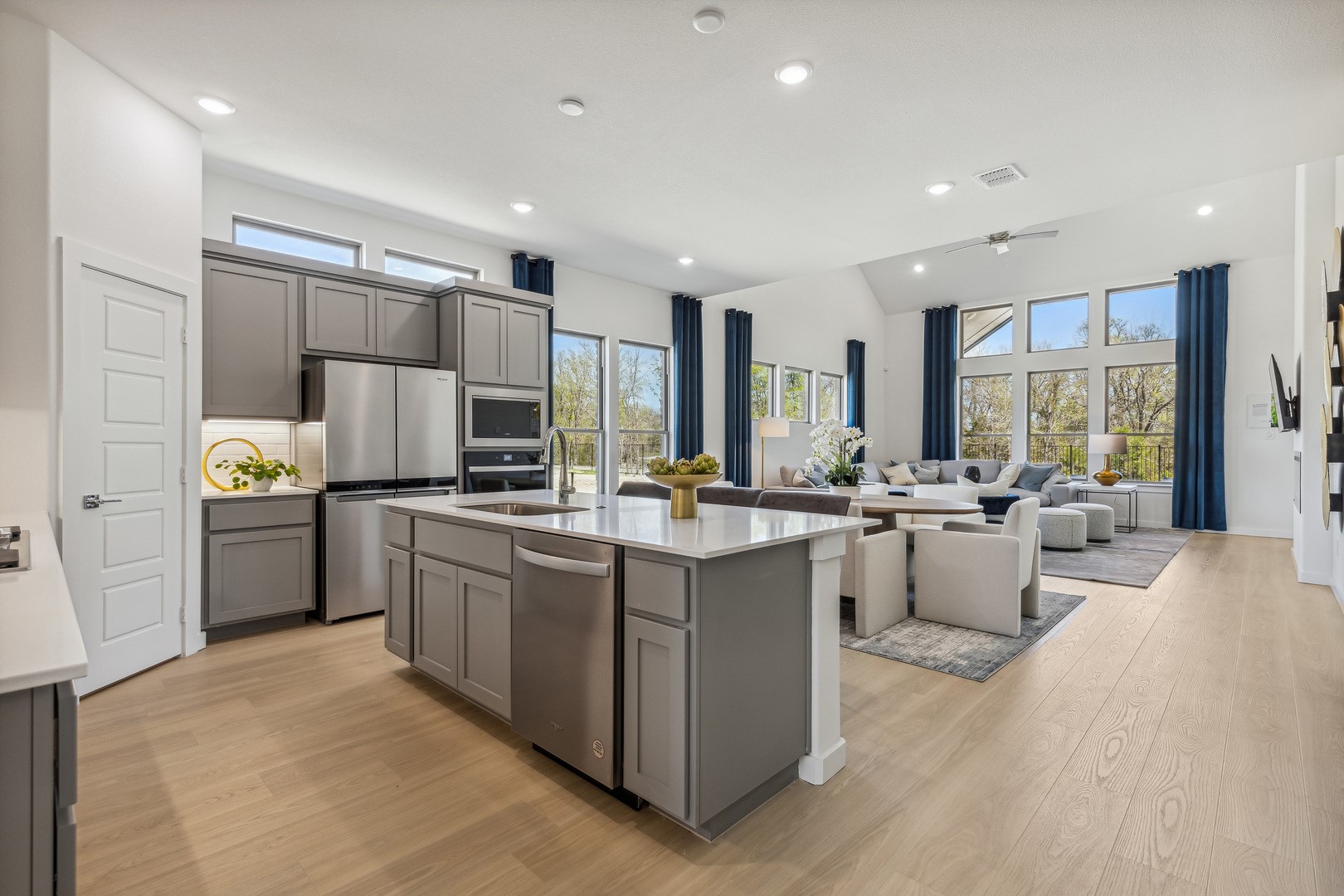 4705 Sandburg Street Mckinney TX 75071