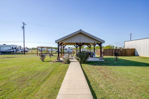 206 King George Way Ponder TX 76259