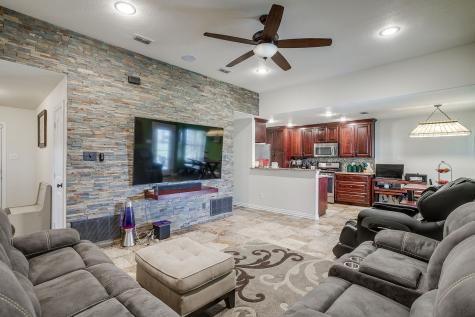 206 King George Way Ponder TX 76259