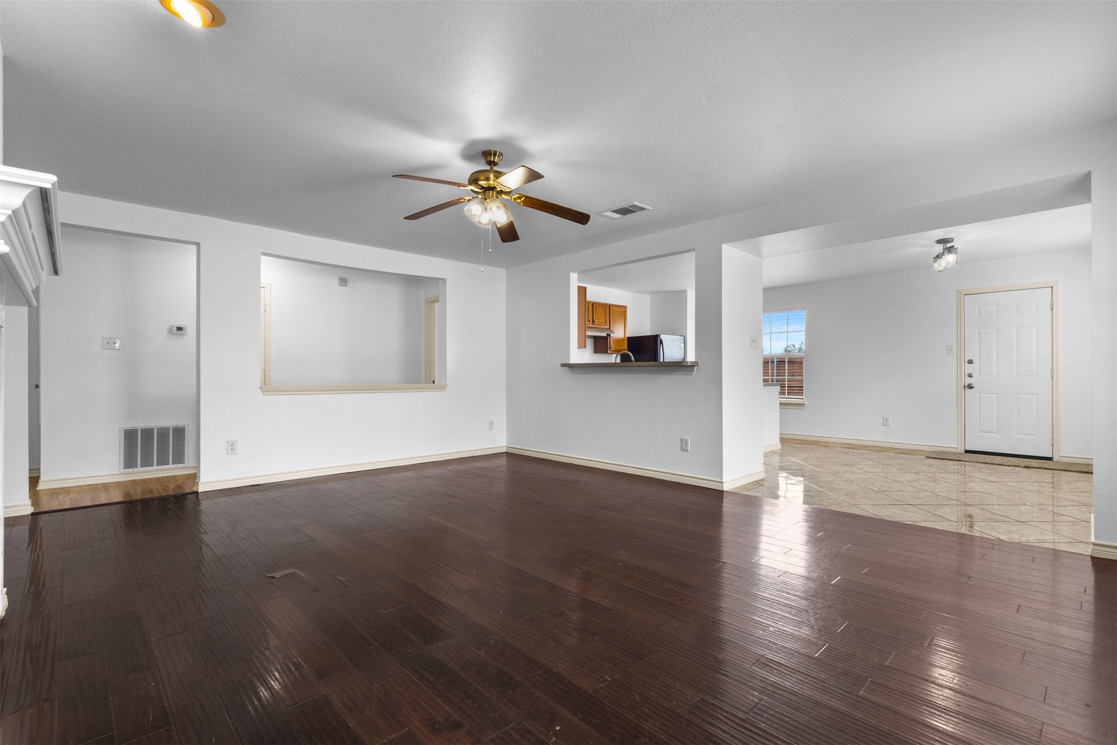 6163 Balcony Lane Dallas TX 75241