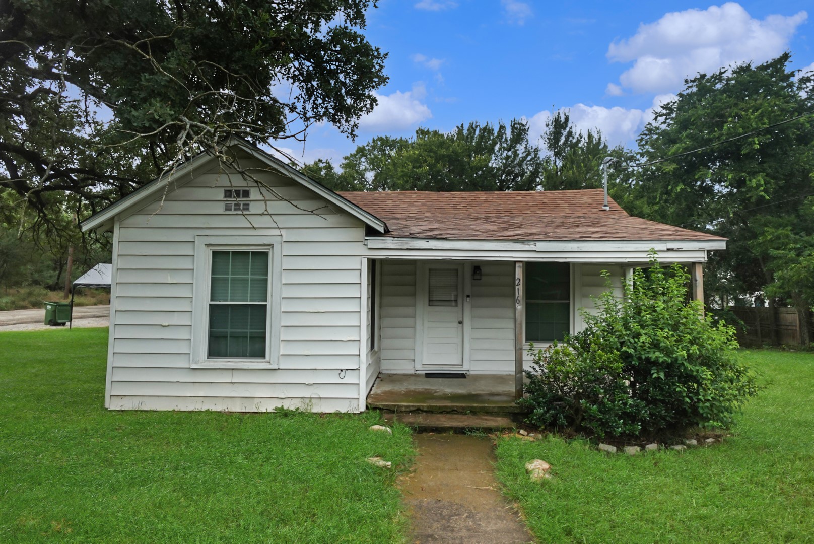 216 19th Street Mineral Wells TX 76067