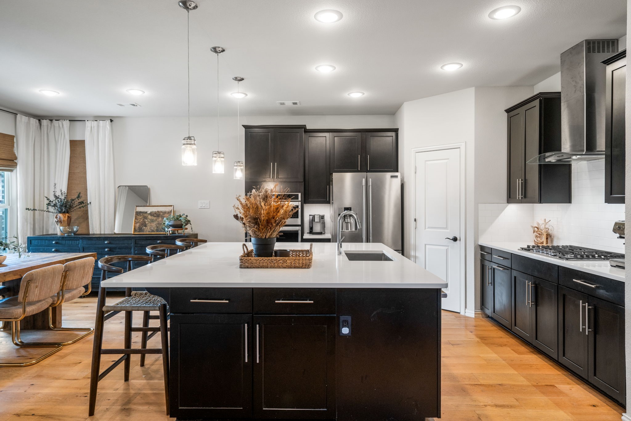 313 Kennewick Drive Garland TX 75044