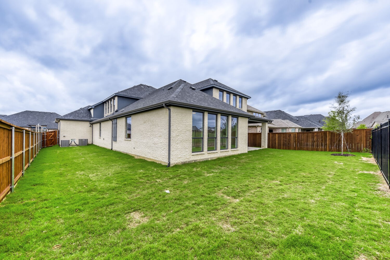 807 Open Range Drive Mansfield TX 76063