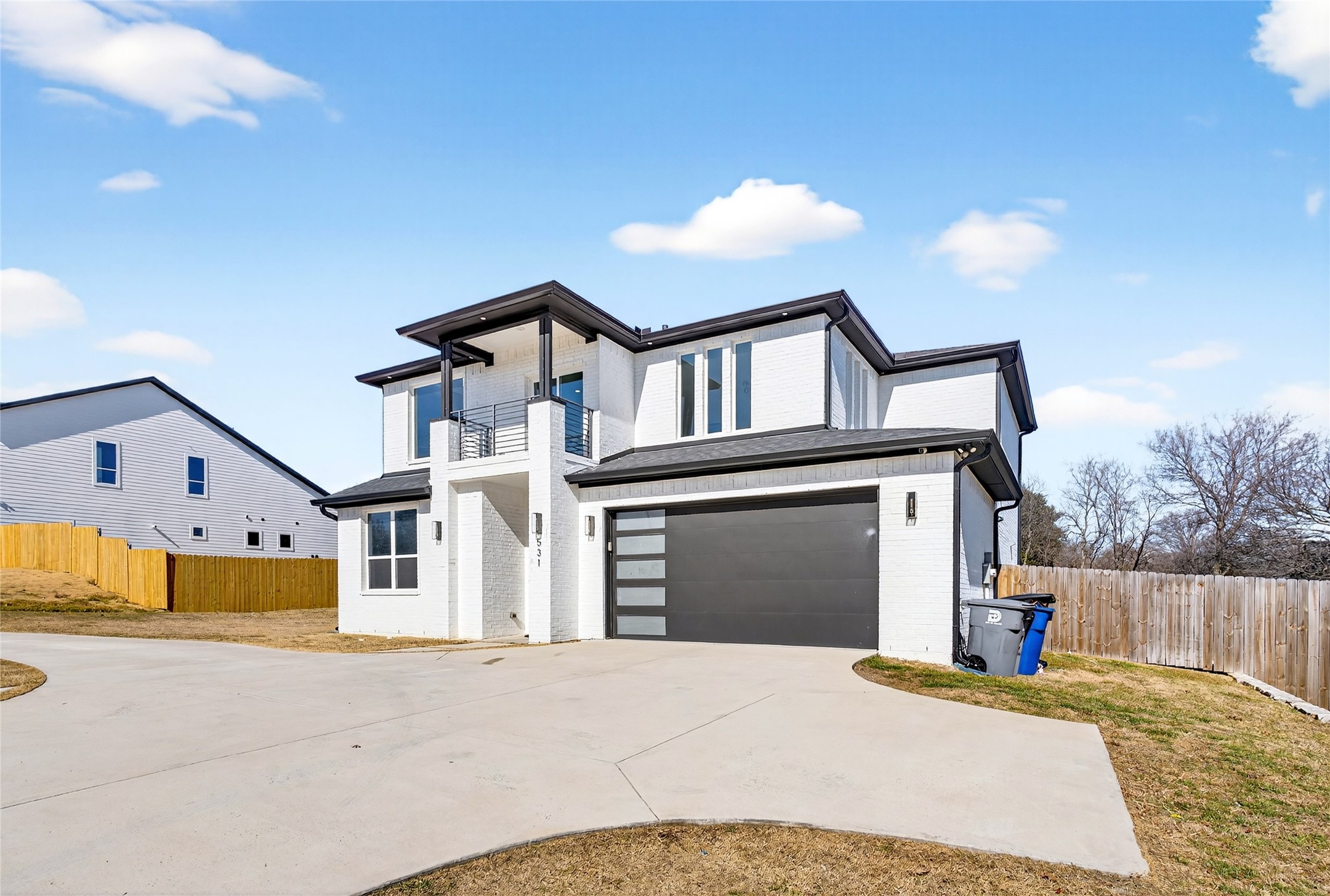 531 W Laureland Road Dallas TX 75232