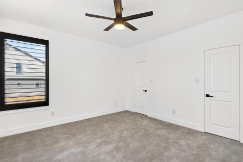 531 W Laureland Road Dallas TX 75232
