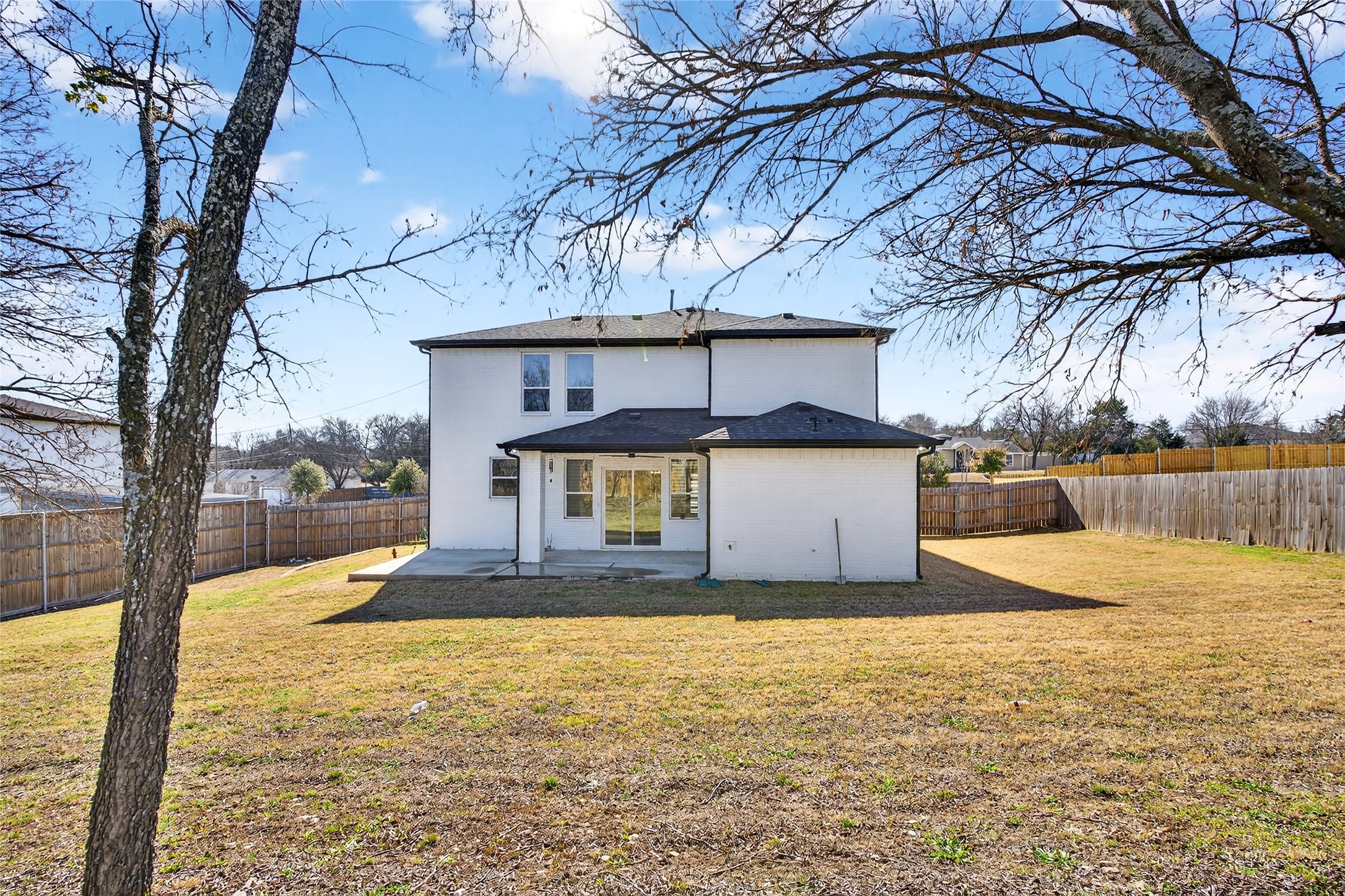 531 W Laureland Road Dallas TX 75232