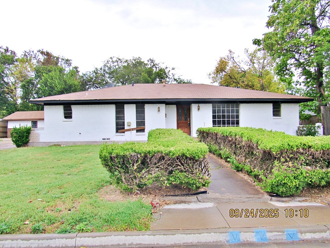 1021 S Murray Street Mckinney TX 75069