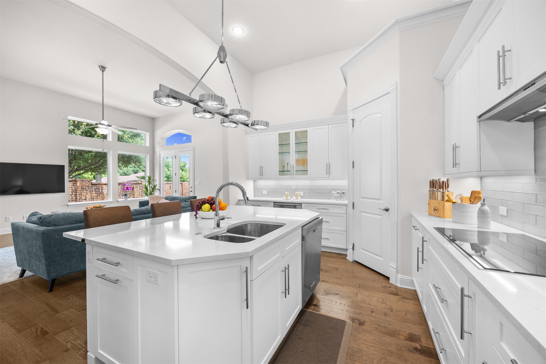 2572 History Lane Plano TX 75075