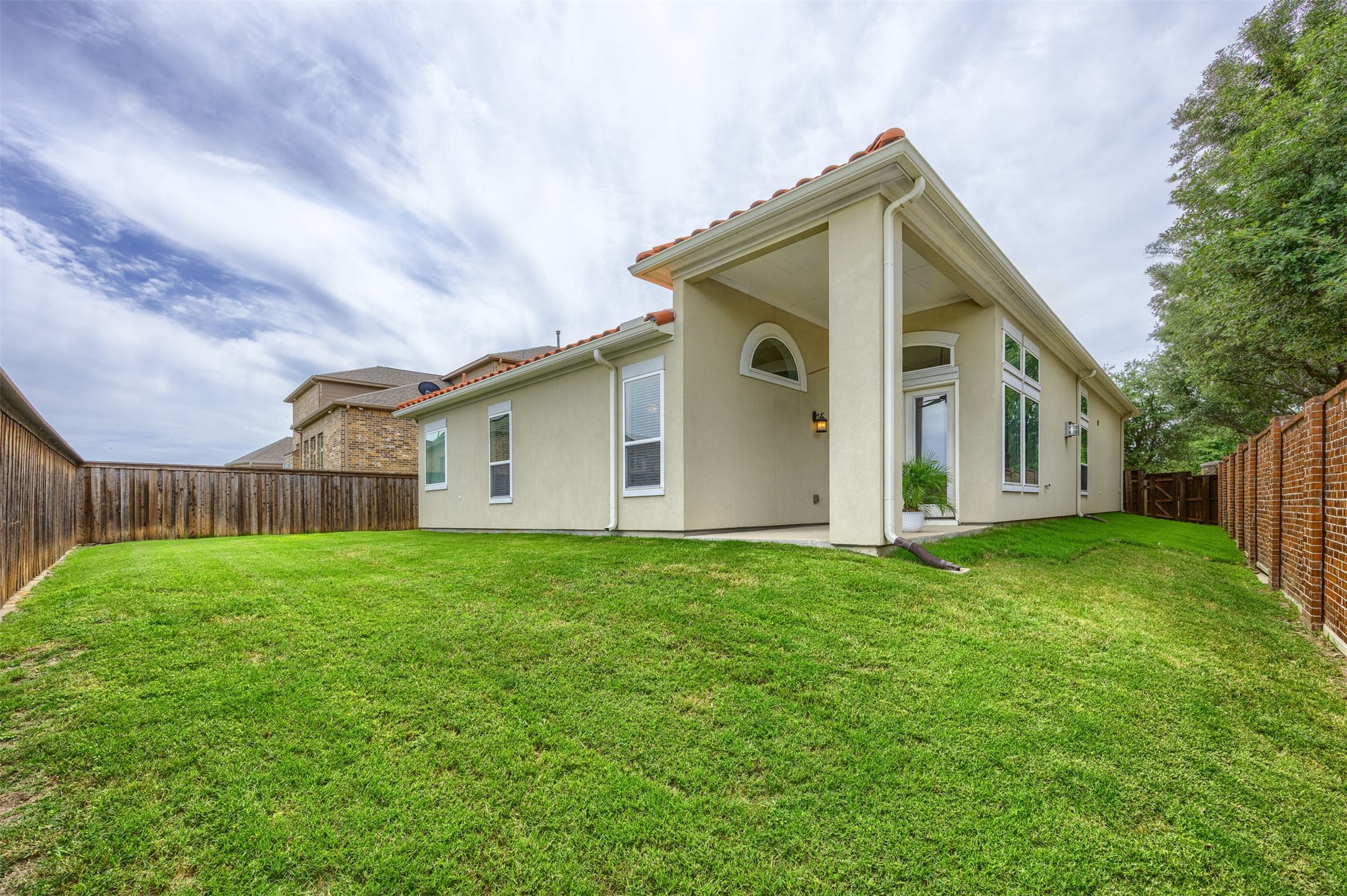 2572 History Lane Plano TX 75075
