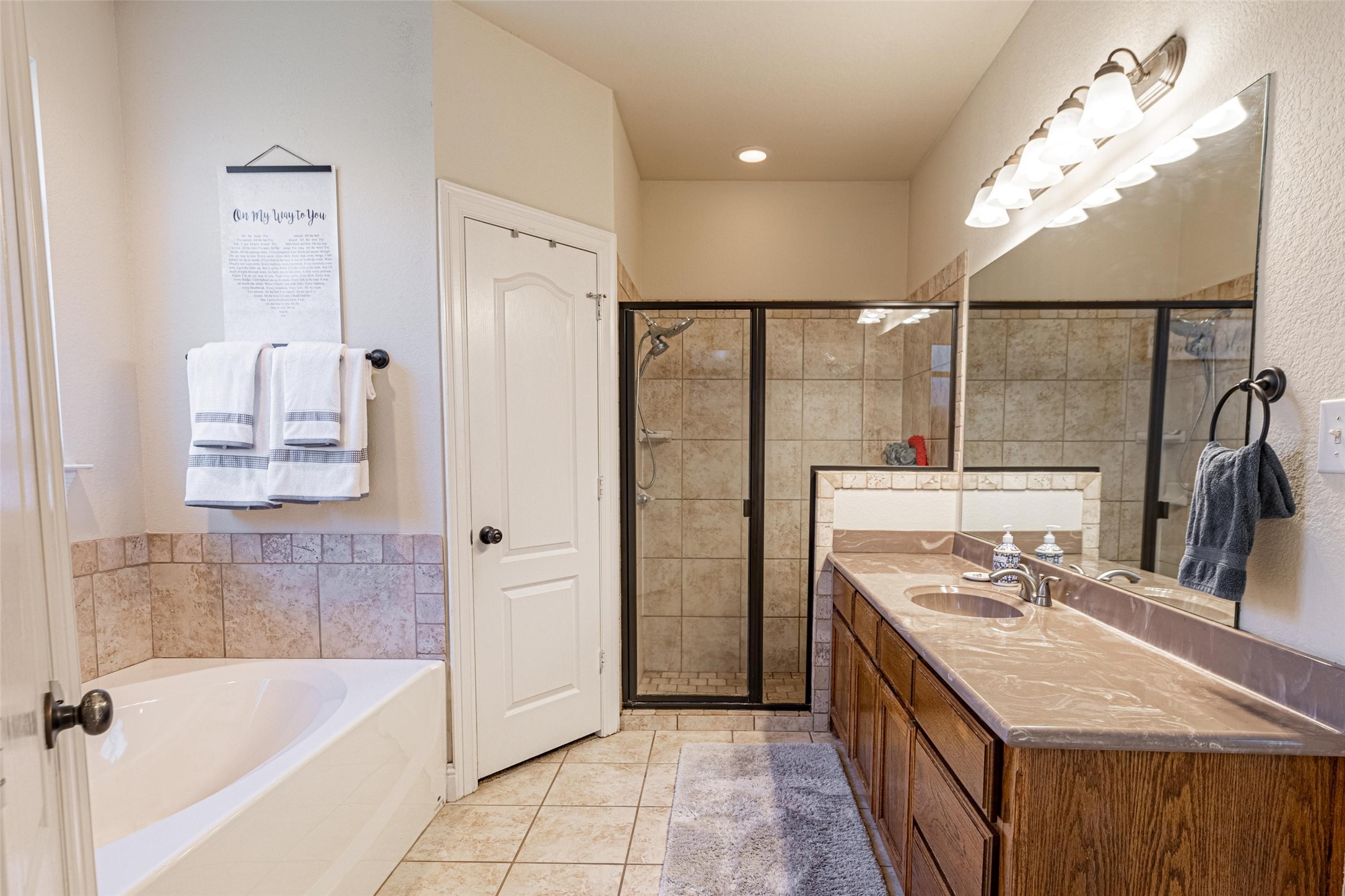 120 Hummingbird Weatherford TX 76088
