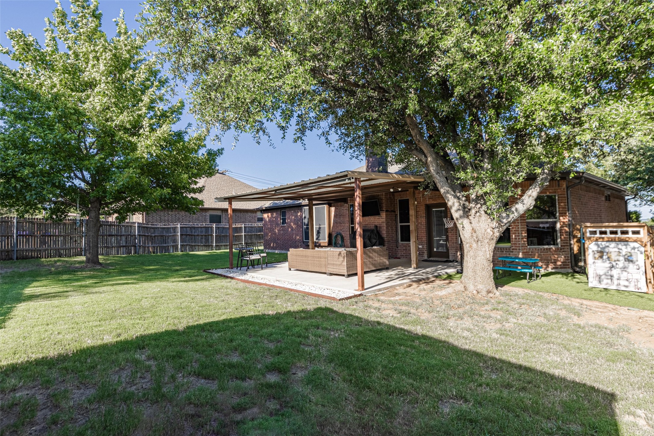 120 Hummingbird Weatherford TX 76088