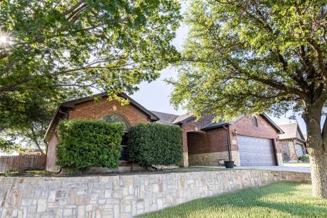 120 Hummingbird Weatherford TX 76088