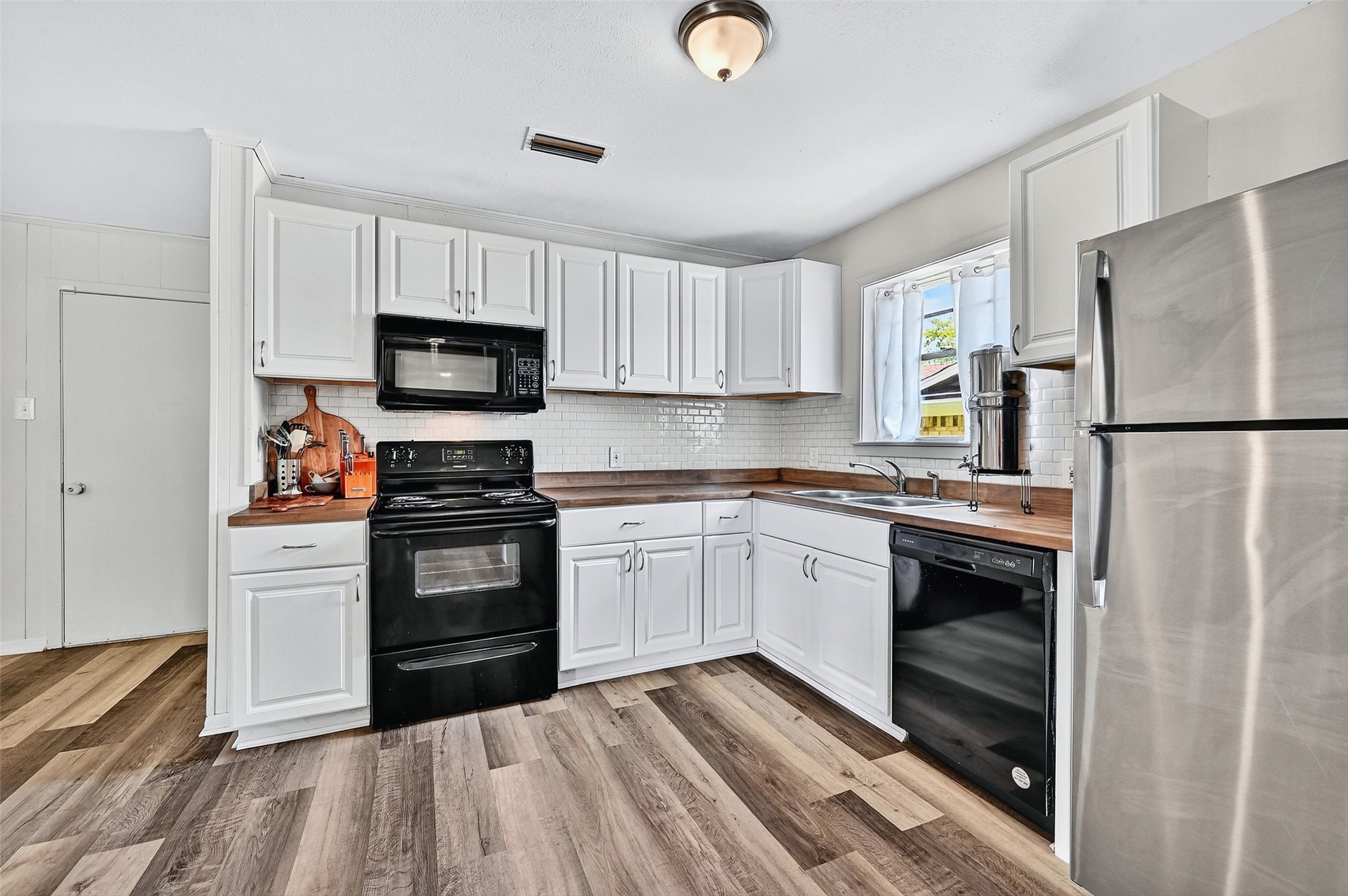 1031 Patricia Drive Sherman TX 75090