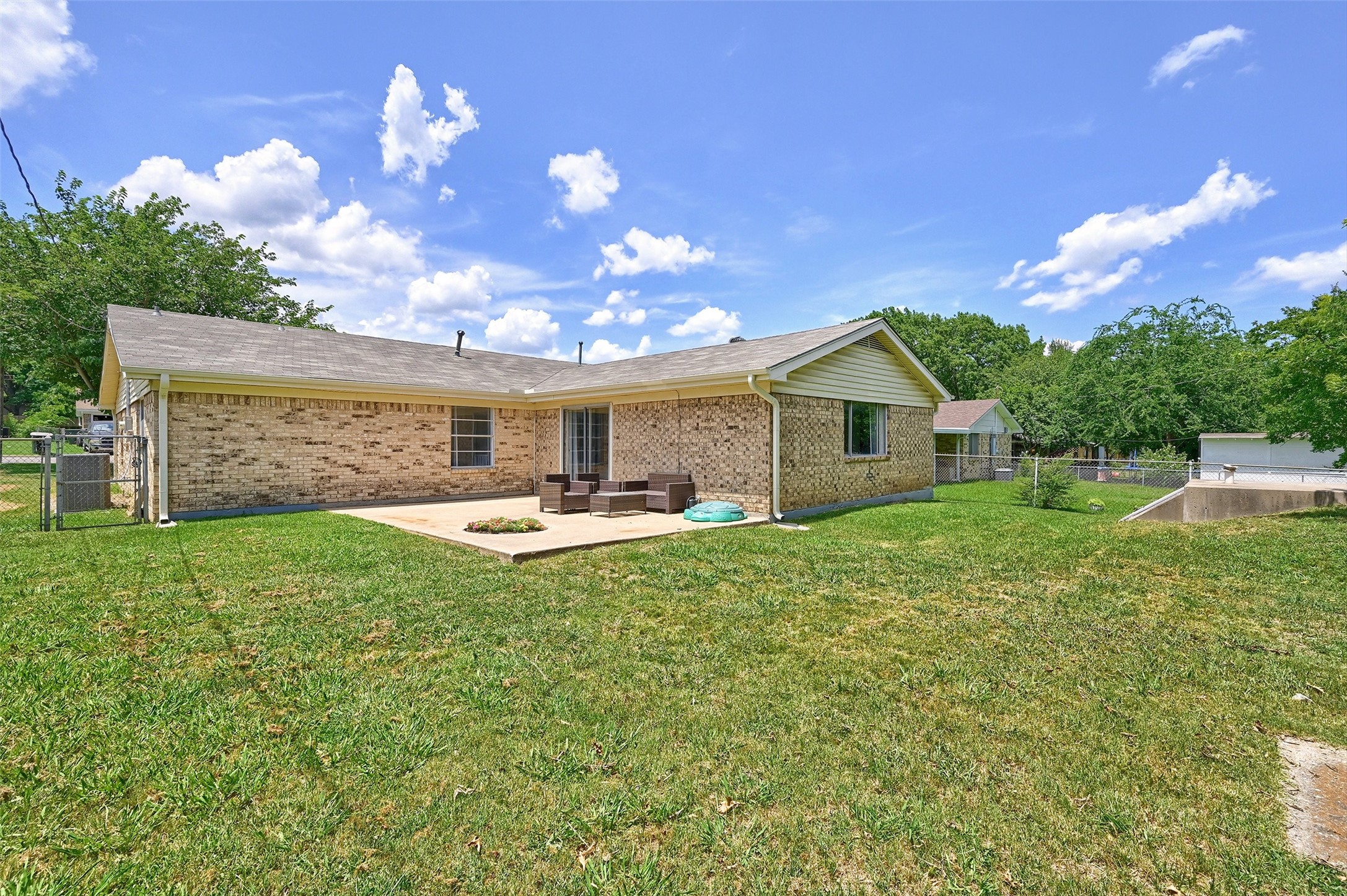 1031 Patricia Drive Sherman TX 75090