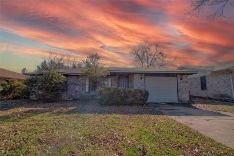 917 Loganwood Drive Royse City TX 75189