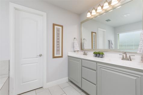 324 Roscoe Drive Fate TX 75087