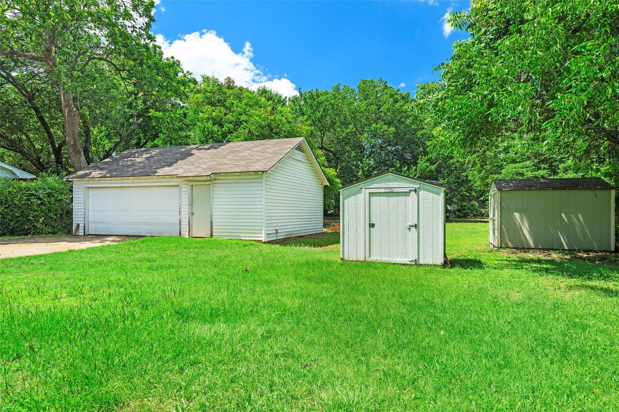 1015 Wilshire Boulevard Arlington TX 76012
