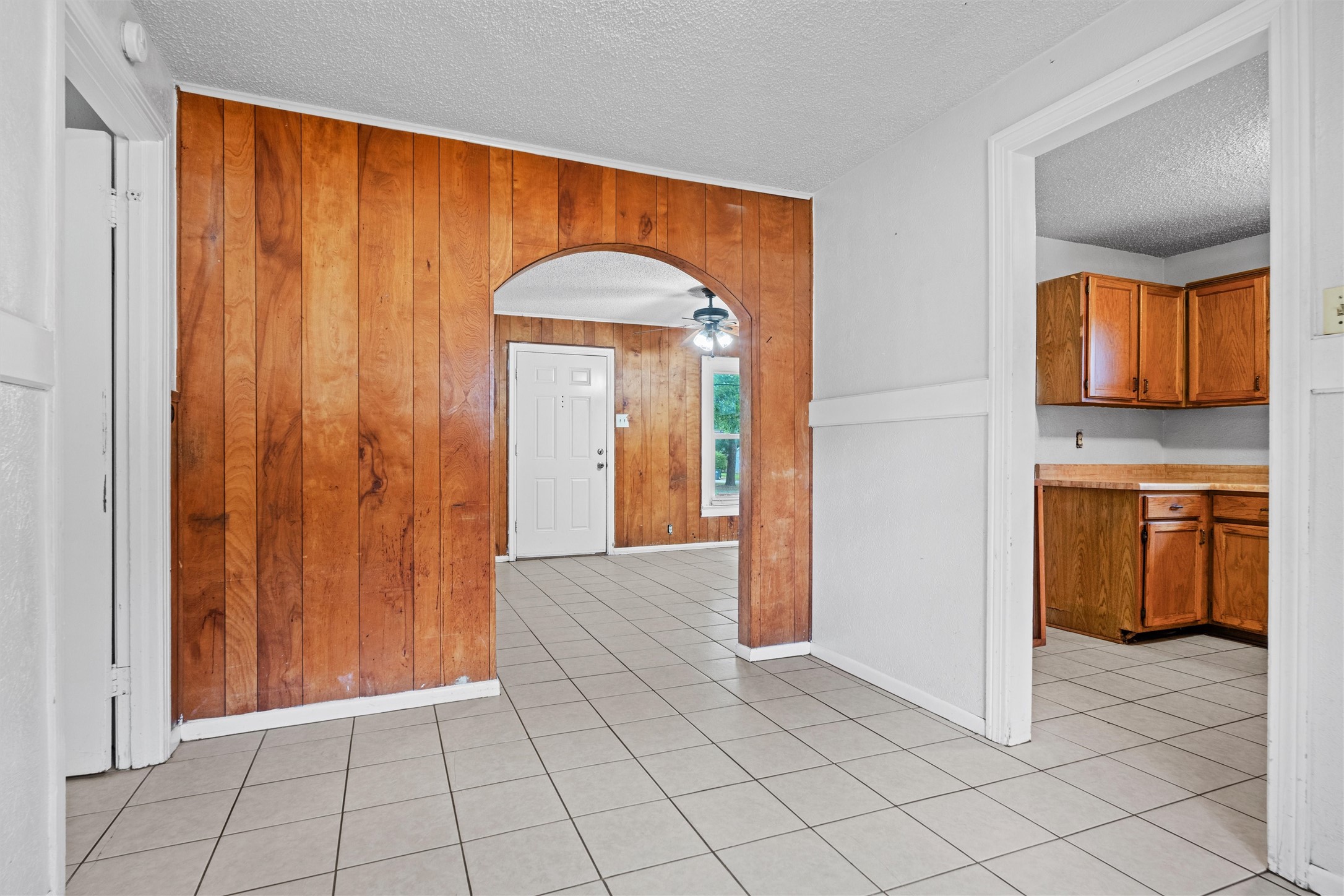 1015 Wilshire Boulevard Arlington TX 76012