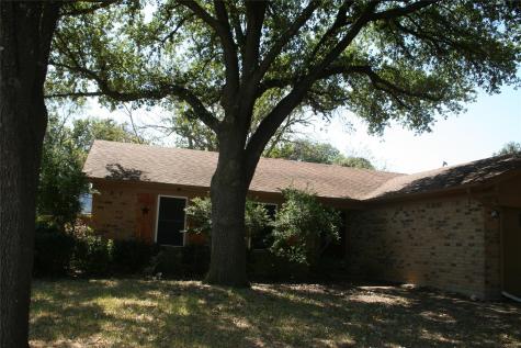 2205 Towne North Drive Cleburne TX 76033