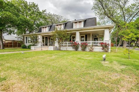 109 S 3rd Street Grandview TX 76050