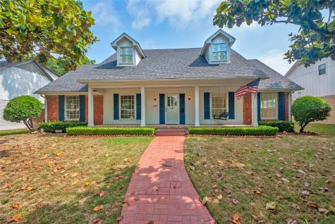 9369 Hunters Creek Drive Dallas TX 75243