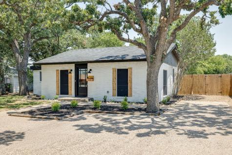 329 Eddy Avenue Joshua TX 76058