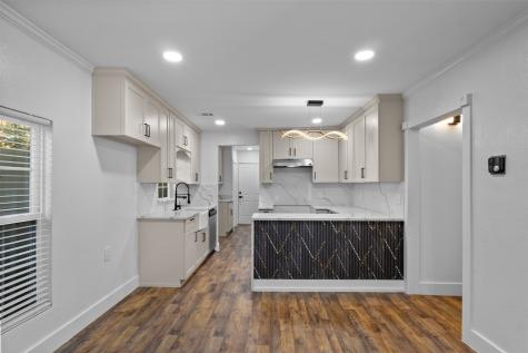 922 S Windomere Avenue Dallas TX 75208