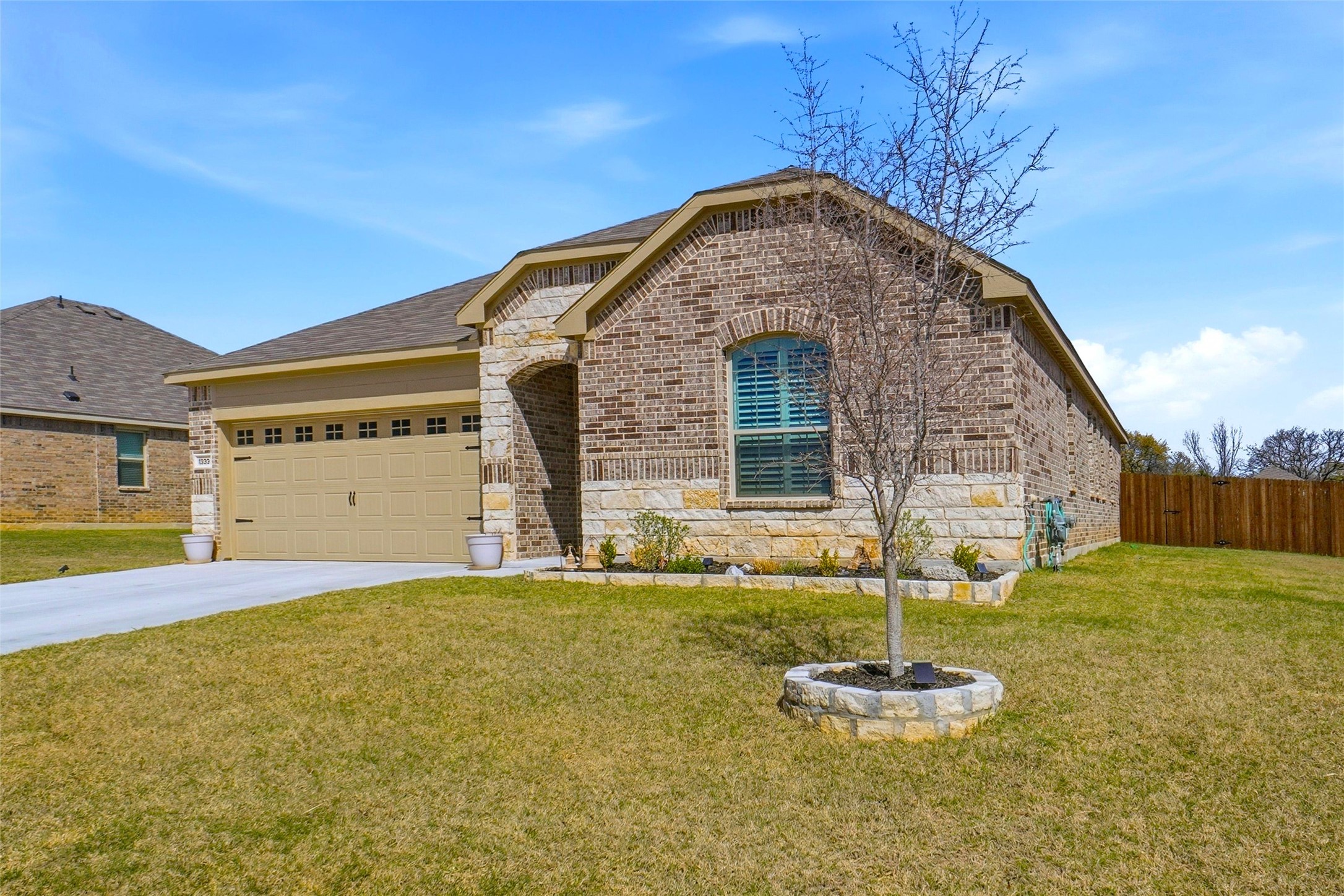 1333 Almond Road Azle TX 76020