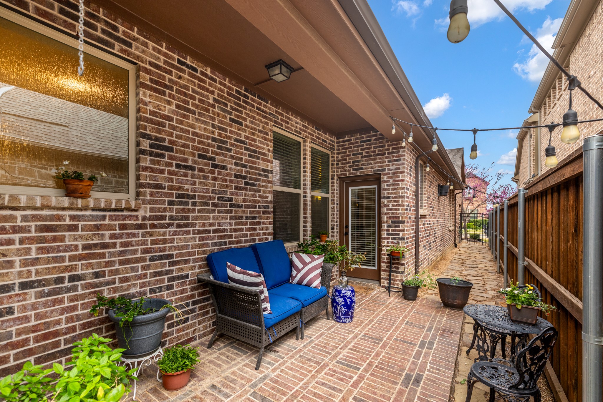 904 Enchanted Wood Drive Arlington TX 76005