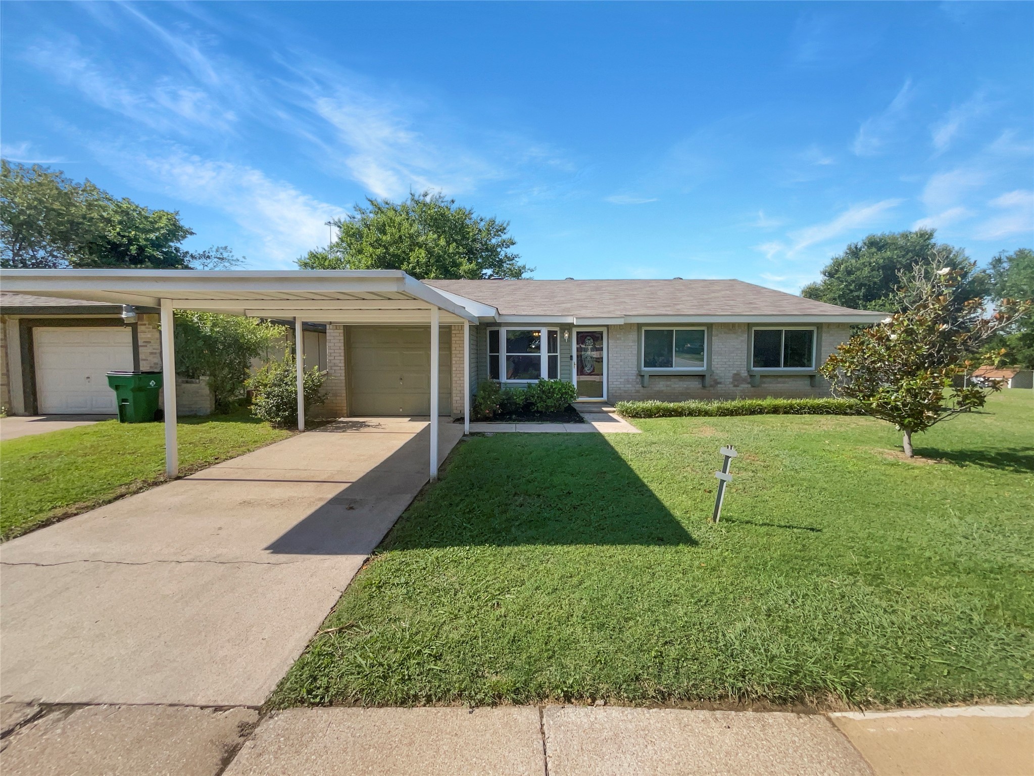 5213 Parkview Drive Haltom City TX 76148
