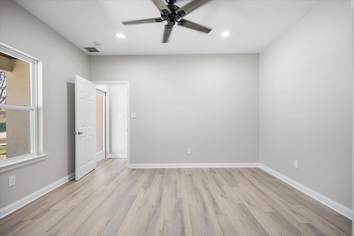 702 S Montgomery Street Gilmer TX 75644