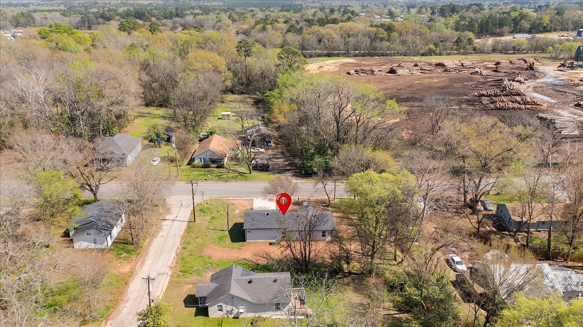 702 S Montgomery Street Gilmer TX 75644