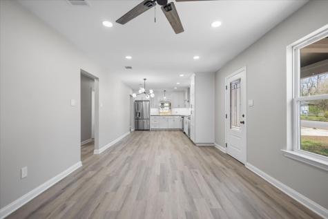 702 S Montgomery Street Gilmer TX 75644