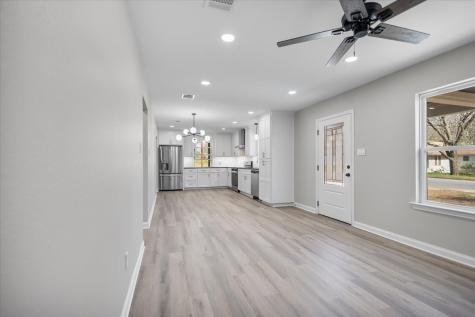 702 S Montgomery Street Gilmer TX 75644
