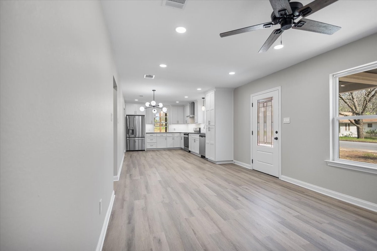 702 S Montgomery Street Gilmer TX 75644