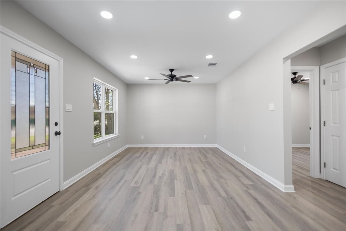 702 S Montgomery Street Gilmer TX 75644