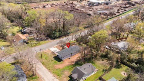 702 S Montgomery Street Gilmer TX 75644